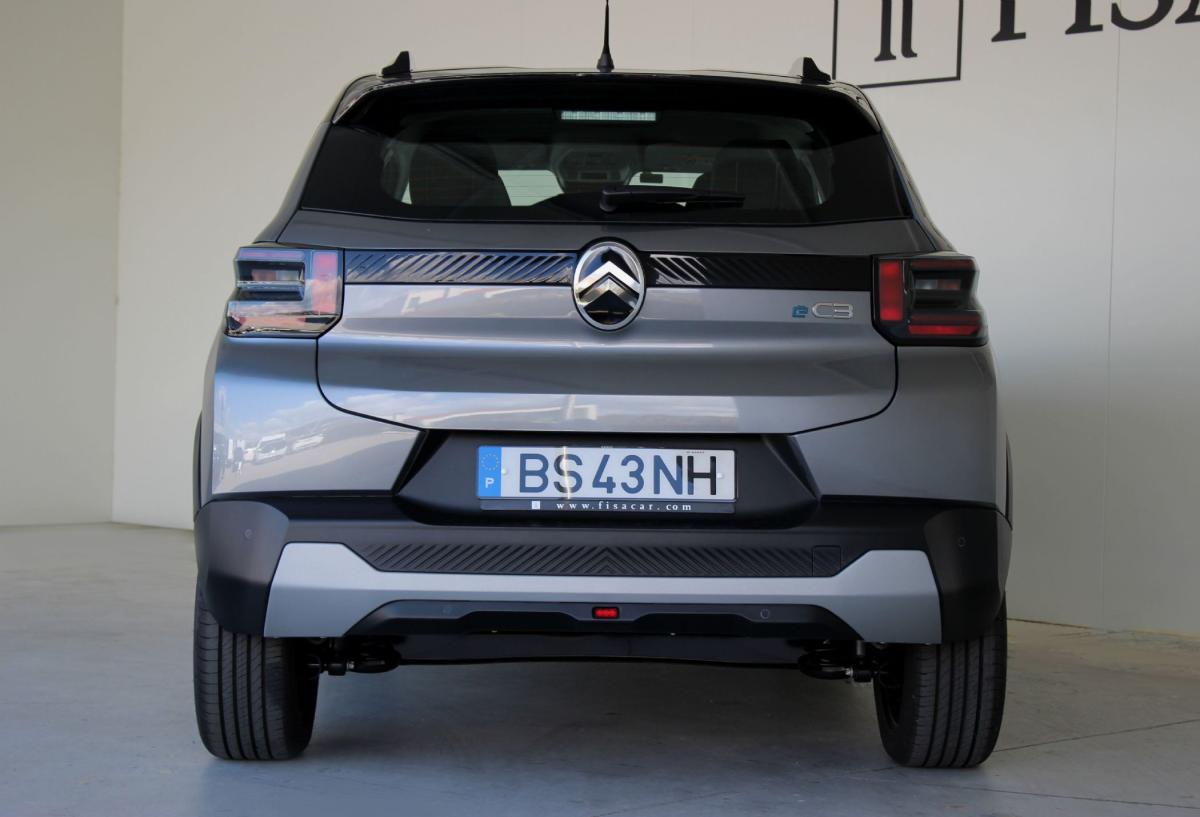 citroen-e-c3-2025-eletrico-500cc