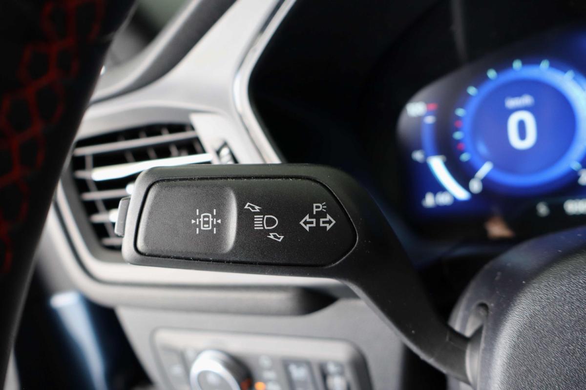 ford-kuga-2023-gasolina-1499cc