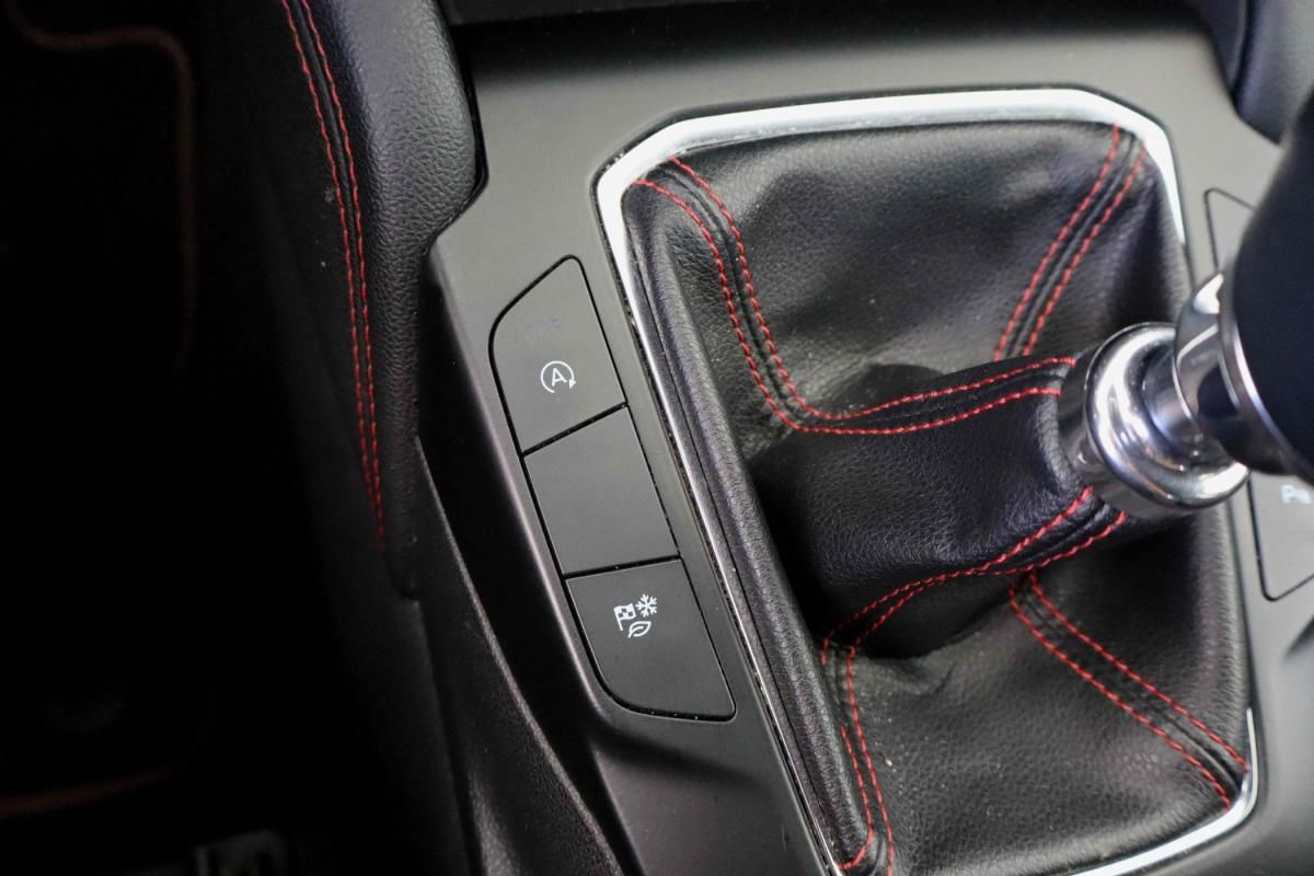 ford-kuga-2023-gasolina-1499cc