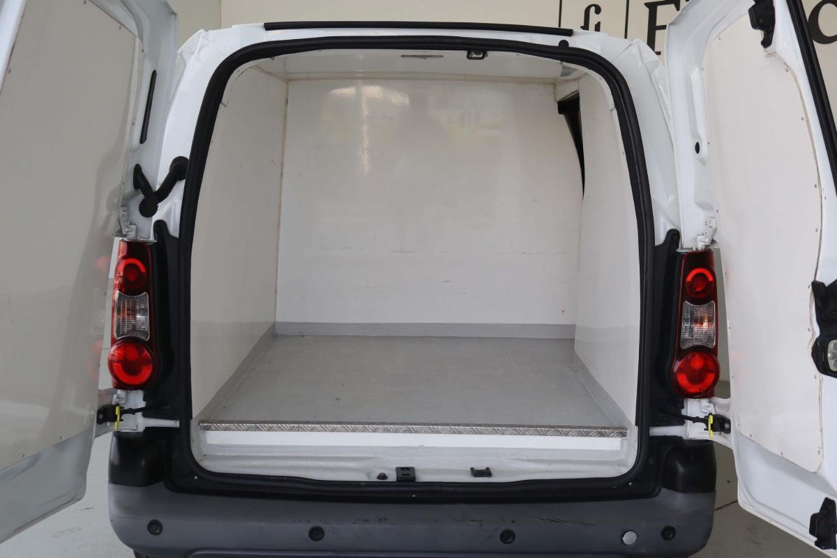 peugeot-partner-2016-diesel-1560cc
