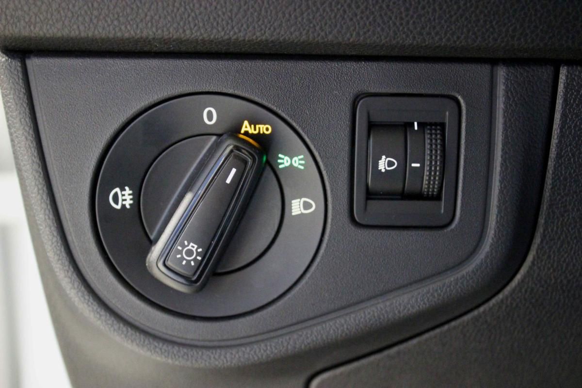 volkswagen-taigo-2023-gasolina-999cc