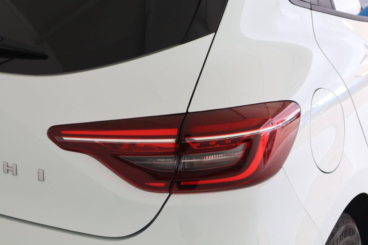 mitsubishi-colt-2025-gpl-999cc