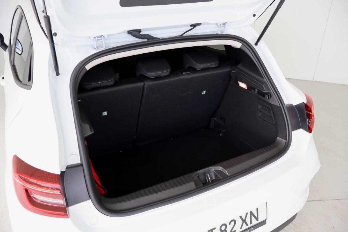 mitsubishi-colt-2025-gpl-999cc