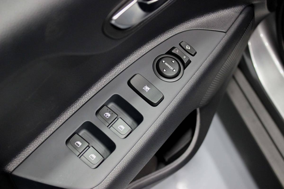kia-stonic-2025-gasolina-998cc