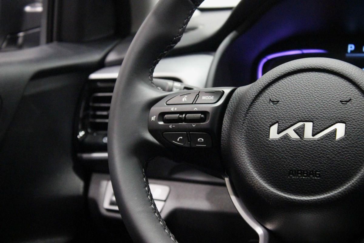 kia-stonic-2025-gasolina-998cc