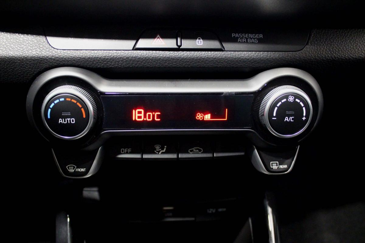 kia-stonic-2025-gasolina-998cc
