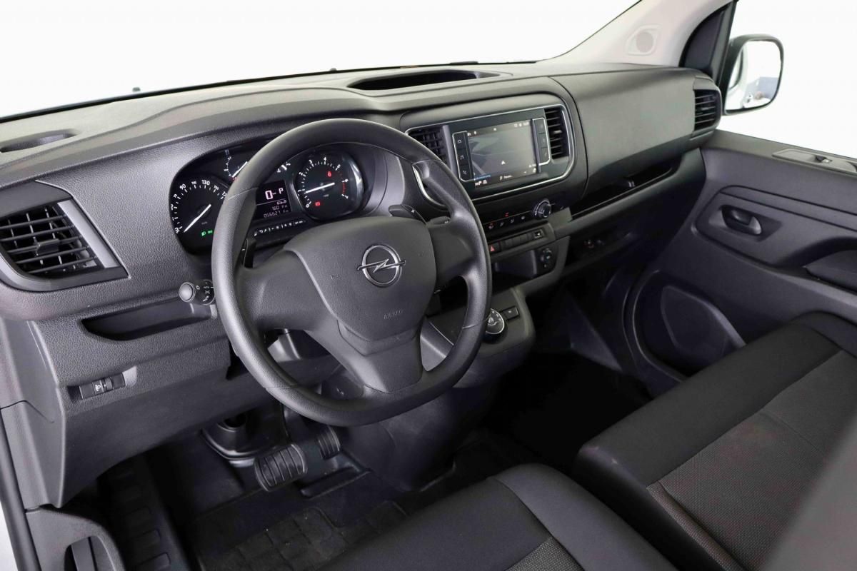 opel-vivaro-2023-diesel-1997cc