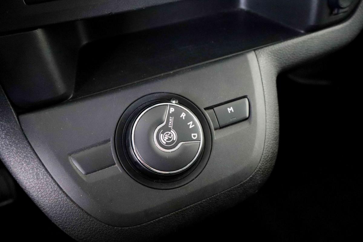 opel-vivaro-2023-diesel-1997cc