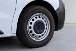 opel-vivaro-2023-diesel-1997cc