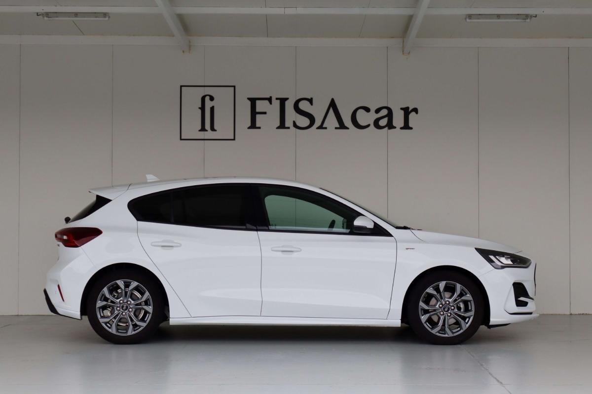 ford-focus-2024-gasolina-998cc