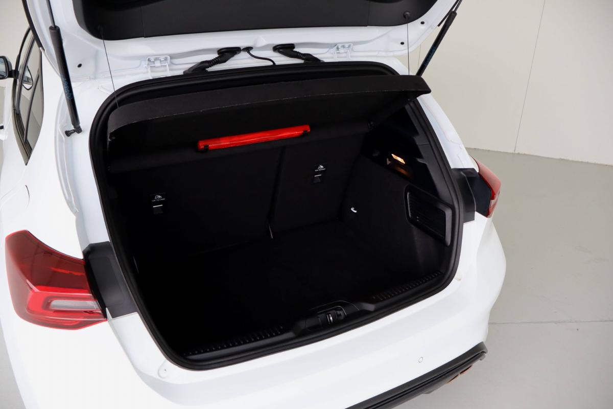ford-focus-2024-gasolina-998cc