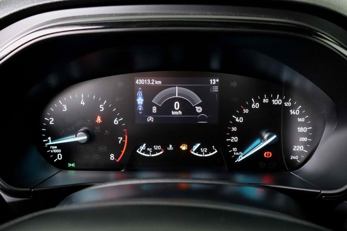 ford-focus-2024-gasolina-998cc