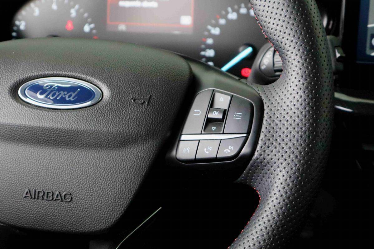 ford-focus-2024-gasolina-998cc