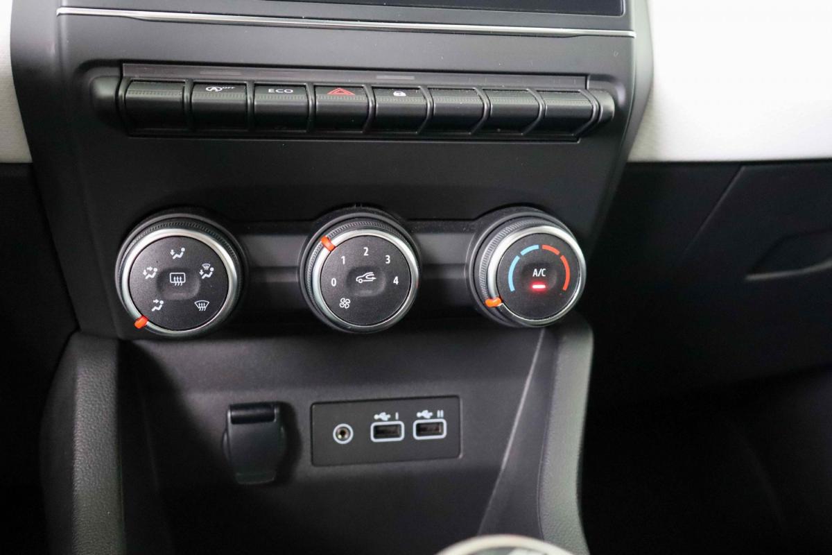 renault-clio-2023-gpl-999cc