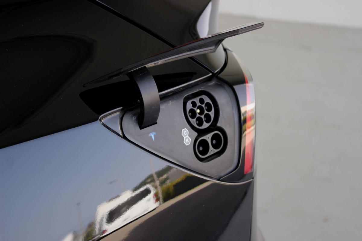tesla-model-y-2022-eletrico-0cc