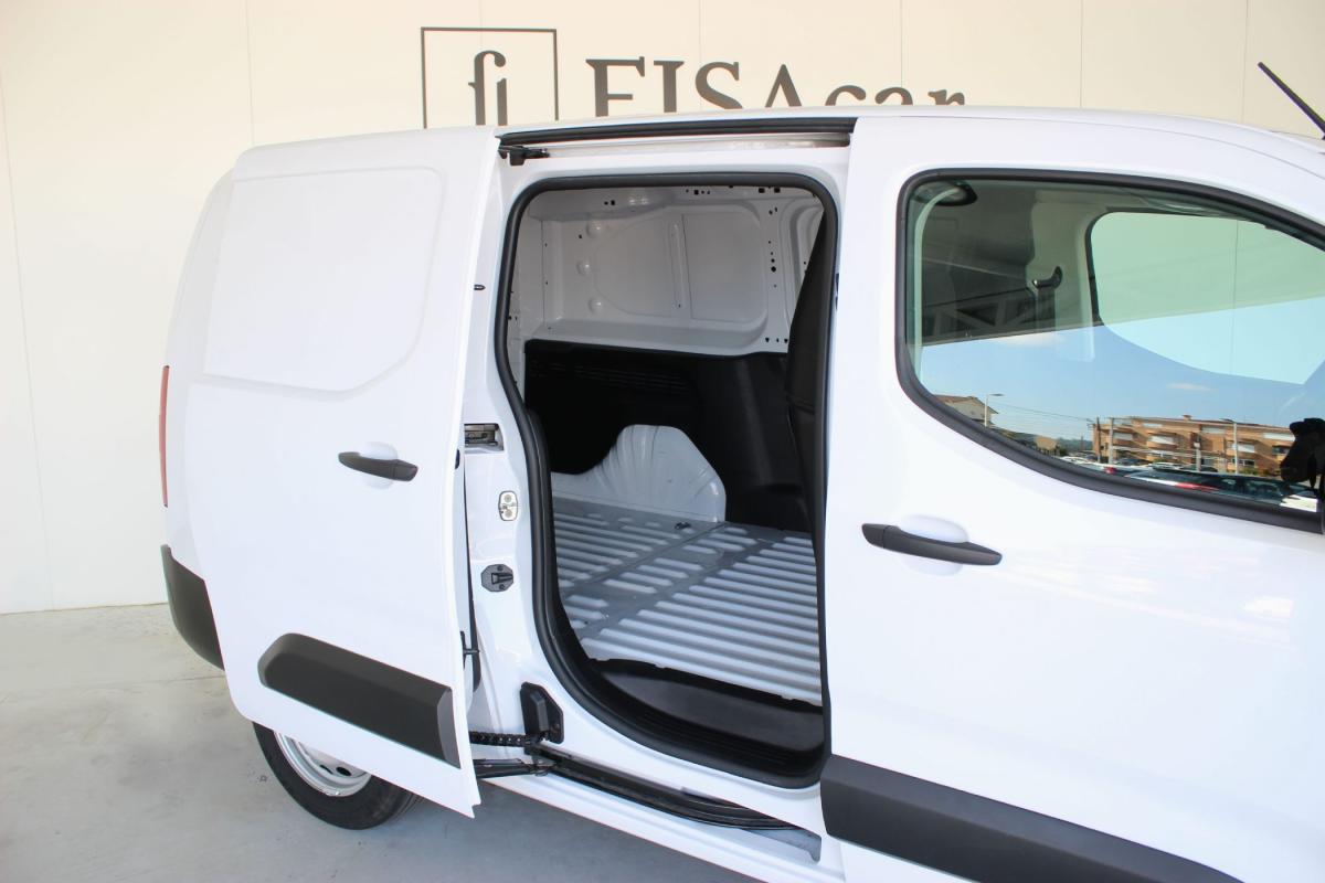 fiat-doblo-2024-diesel-1499cc