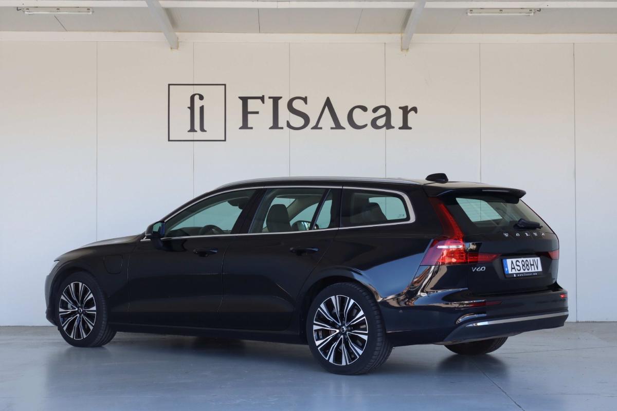 volvo-v60-2022-hibrido-a-gasolina-1969cc