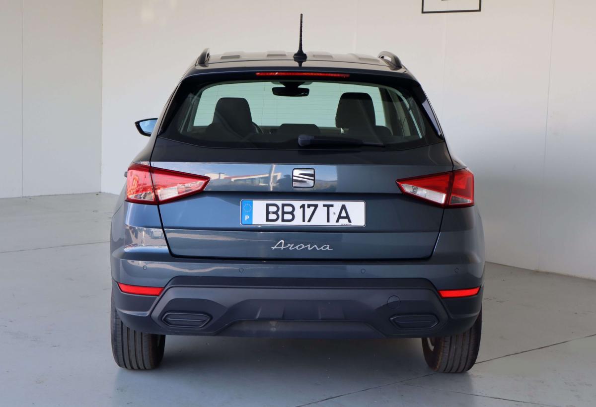 seat-arona-2023-gasolina-999cc