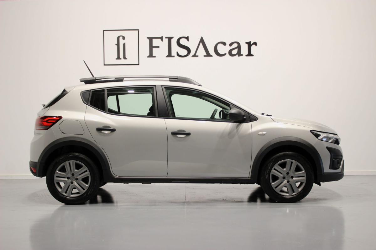 dacia-sandero-2023-gpl-999cc