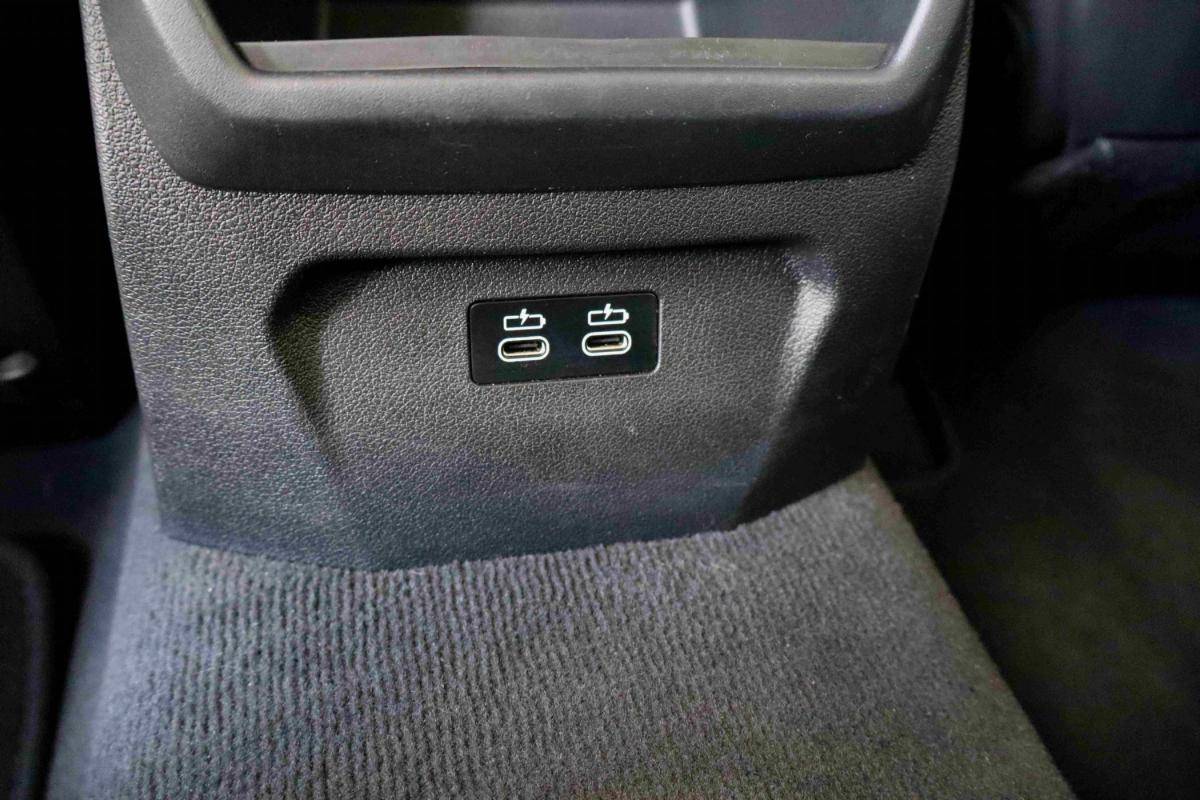 bmw-serie-1-2025-gasolina-1499cc