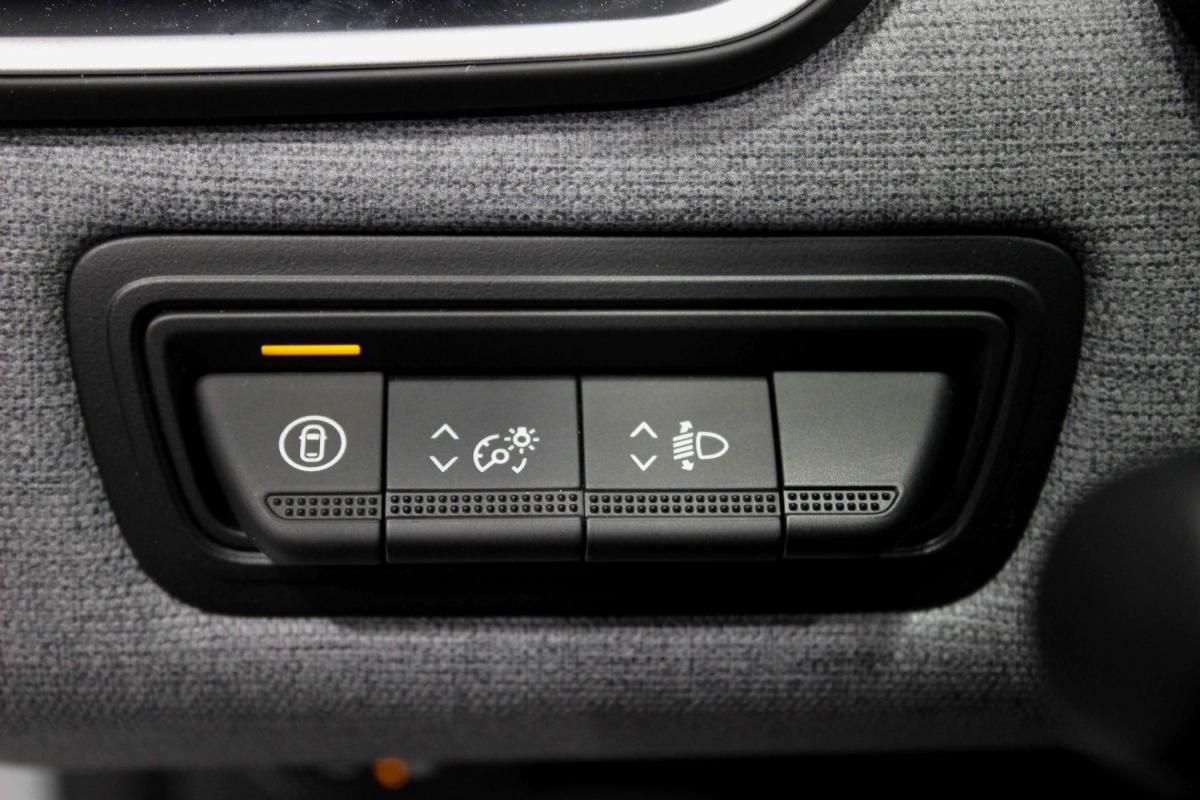 renault-clio-2025-gpl-999cc