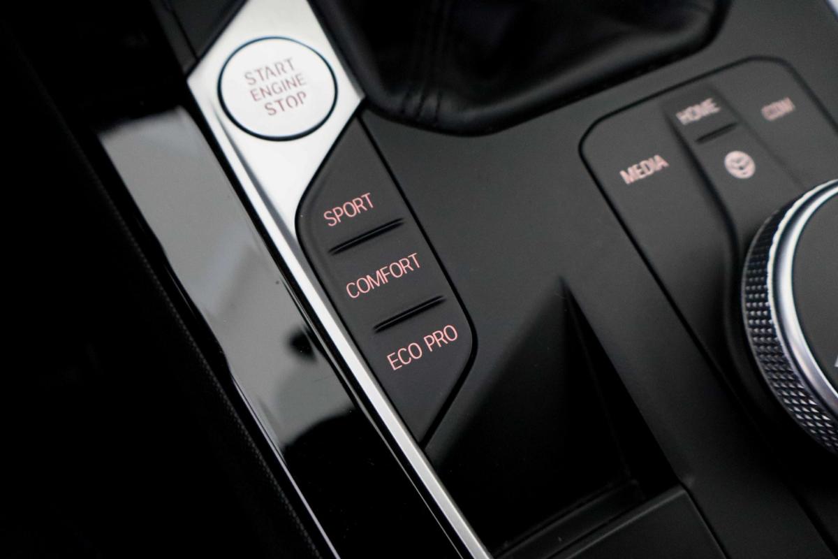 bmw-serie-1-2021-diesel-1496cc