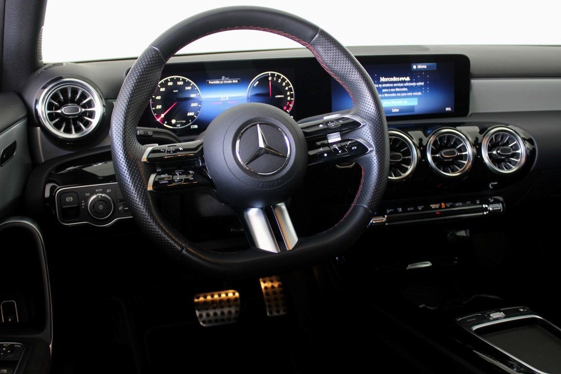 mercedes-benz-classe-a-2023-hibrido-a-gasolina-1332cc