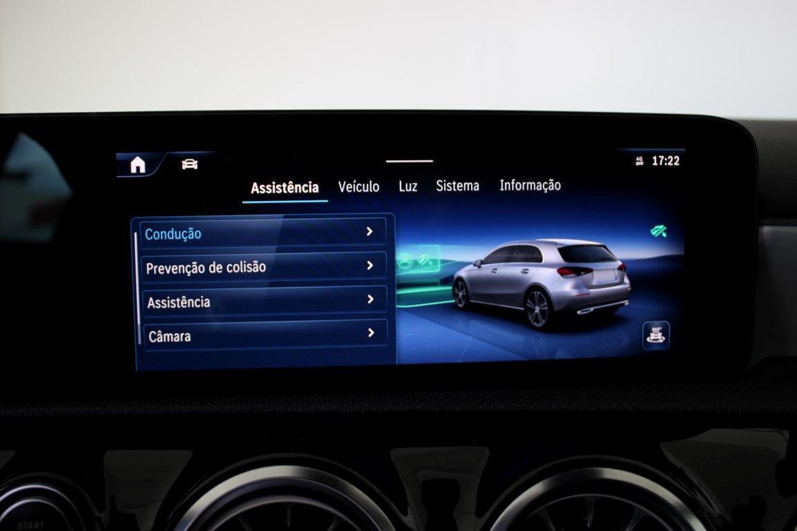 mercedes-benz-classe-a-2023-hibrido-a-gasolina-1332cc