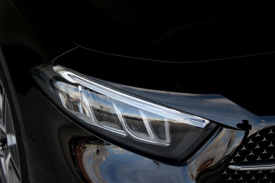 mercedes-benz-classe-a-2023-hibrido-a-gasolina-1332cc
