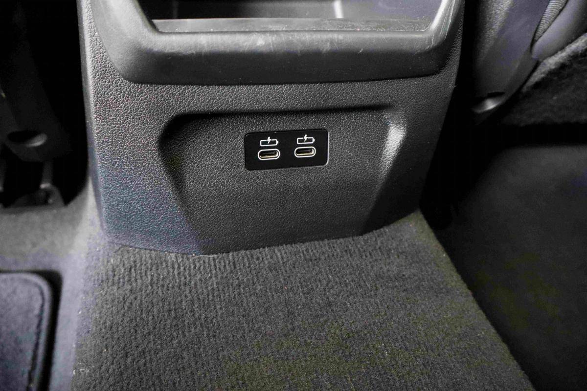 bmw-serie-1-2025-gasolina-1499cc