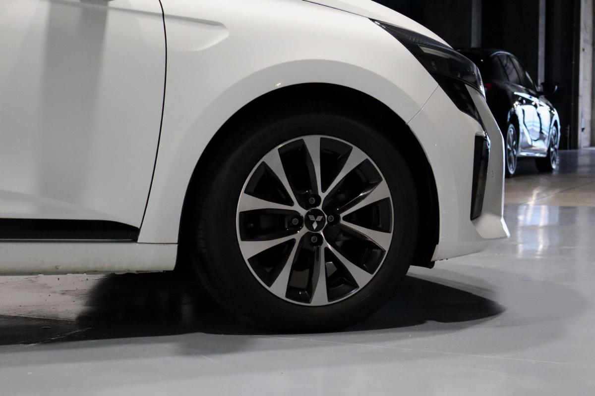 mitsubishi-colt-2025-gpl-999cc