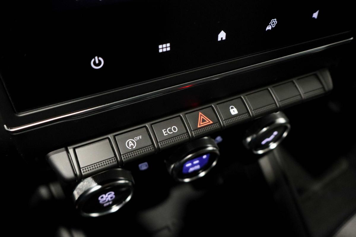 mitsubishi-colt-2025-gpl-999cc