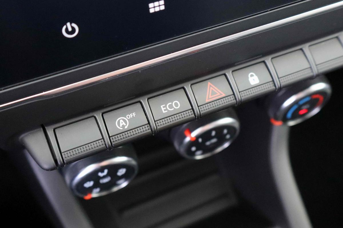 renault-clio-2023-gpl-999cc