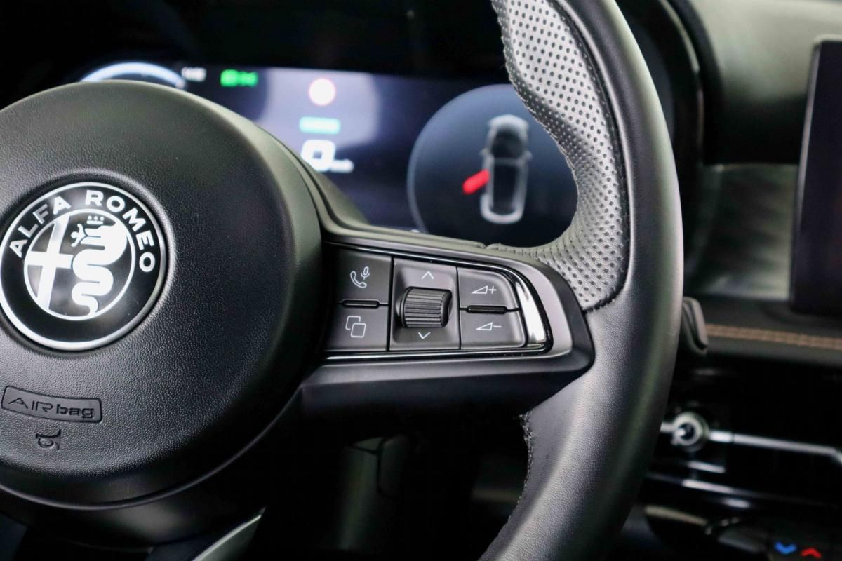 alfa-romeo-tonale-2024-gasolina-1469cc