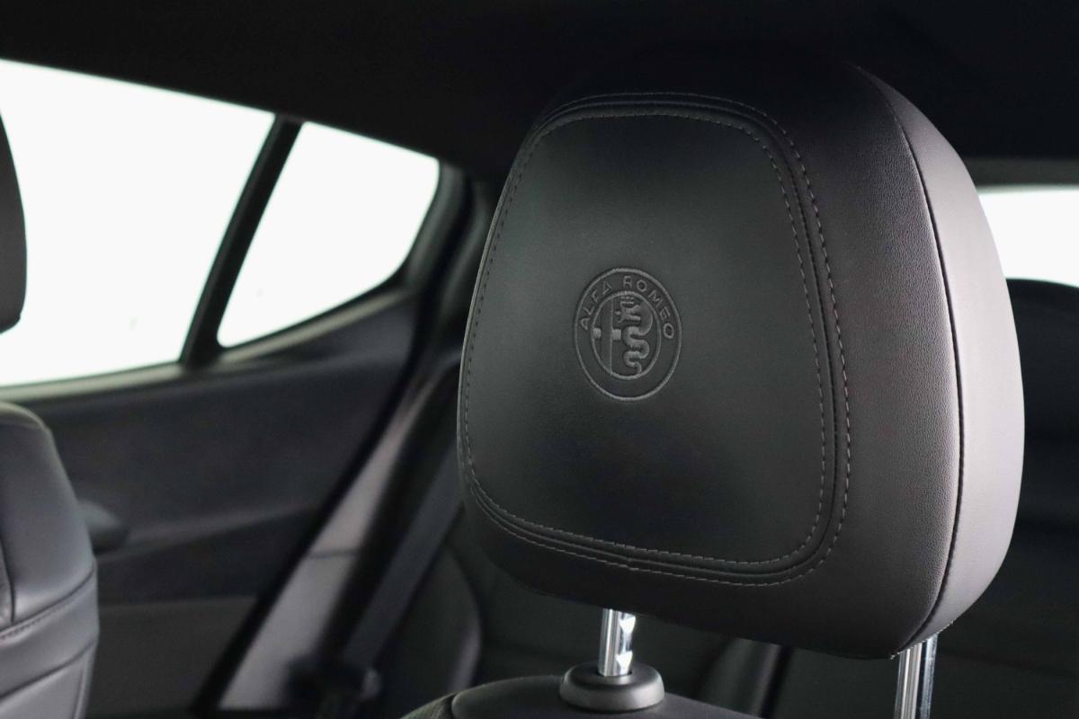 alfa-romeo-tonale-2024-gasolina-1469cc