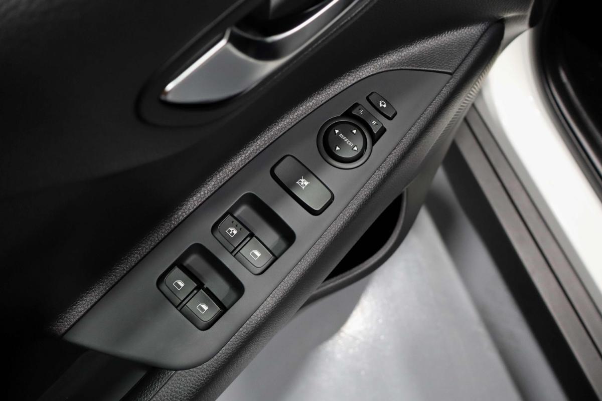 kia-stonic-2025-gasolina-998cc