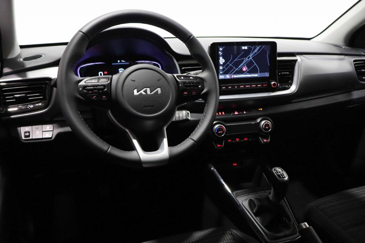 kia-stonic-2025-gasolina-998cc