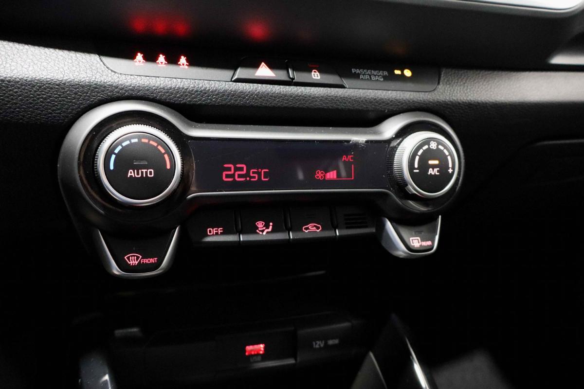 kia-stonic-2025-gasolina-998cc