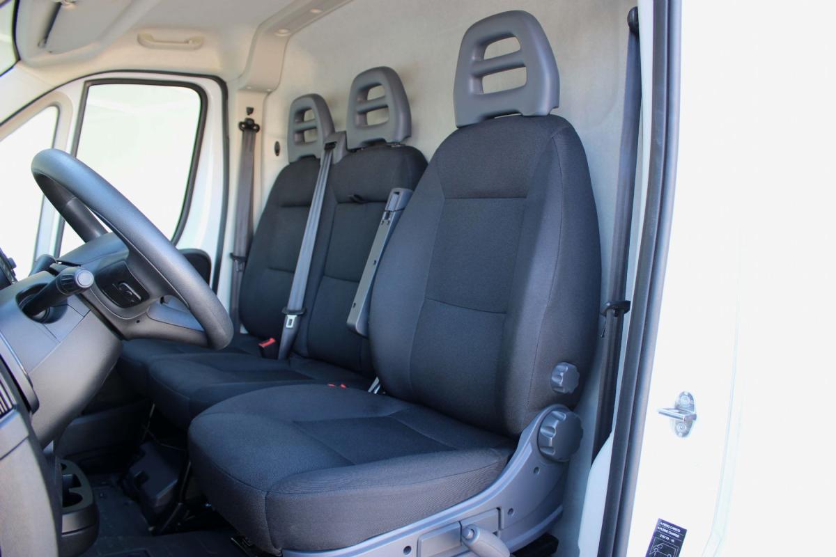 fiat-ducato-2023-diesel-2184cc