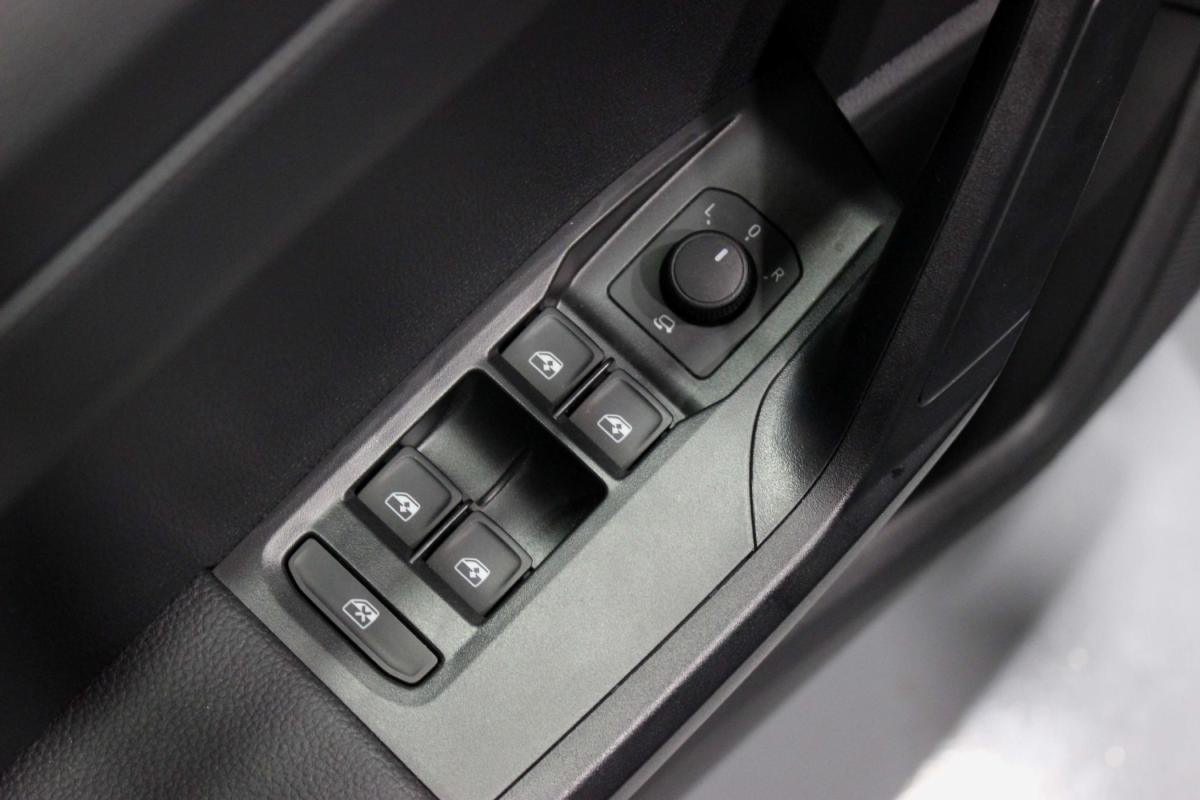 seat-ibiza-2025-gasolina-999cc