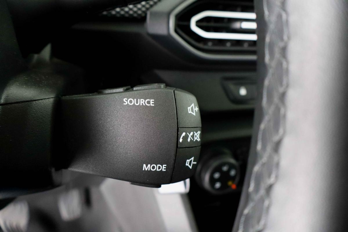 dacia-jogger-2025-gpl-999cc