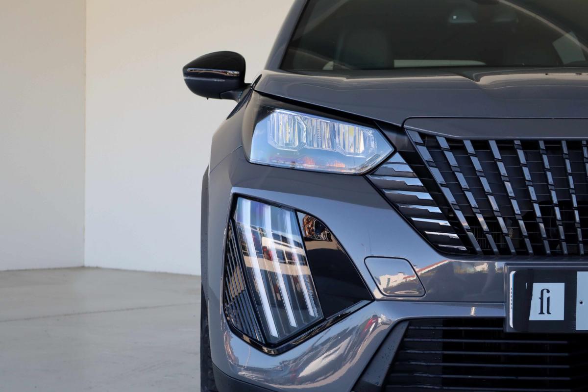 peugeot-2008-2024-eletrico-500cc