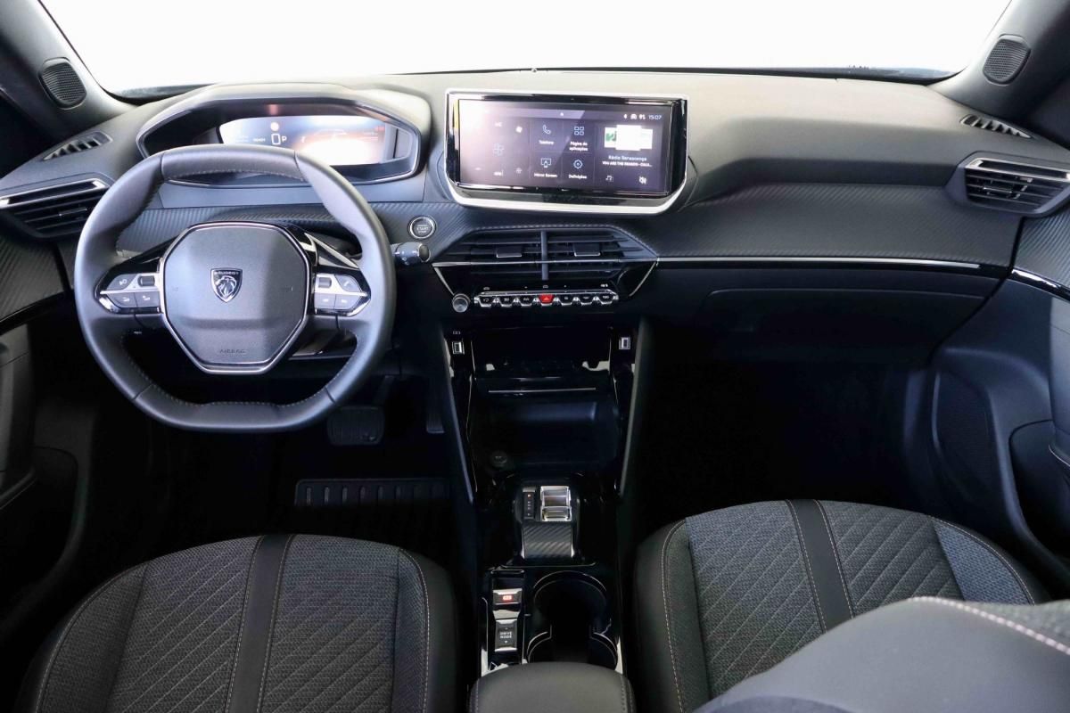 peugeot-2008-2024-eletrico-500cc