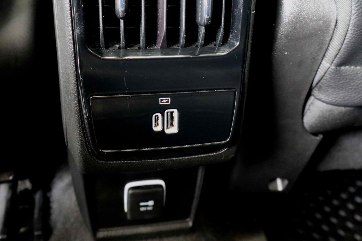 jeep-compass-2023-hibrido-a-gasolina-1332cc