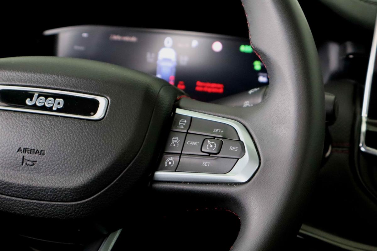 jeep-compass-2023-hibrido-a-gasolina-1332cc