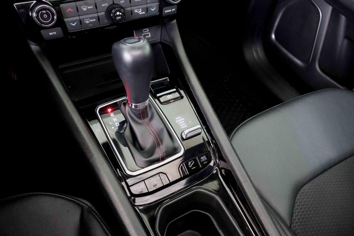 jeep-compass-2023-hibrido-a-gasolina-1332cc