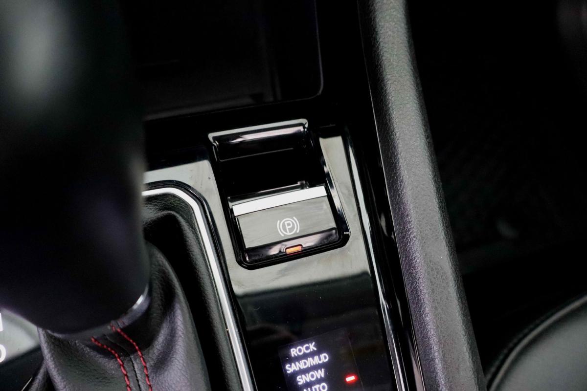 jeep-compass-2023-hibrido-a-gasolina-1332cc