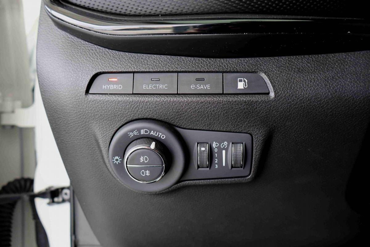 jeep-compass-2023-hibrido-a-gasolina-1332cc