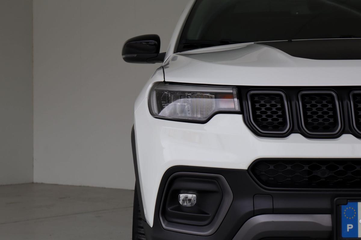 jeep-compass-2023-hibrido-a-gasolina-1332cc