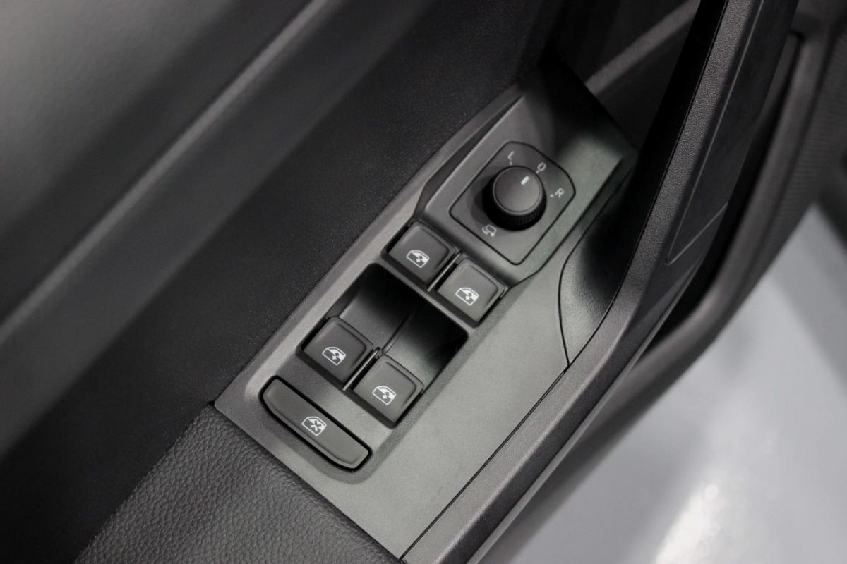 seat-ibiza-2025-gasolina-999cc